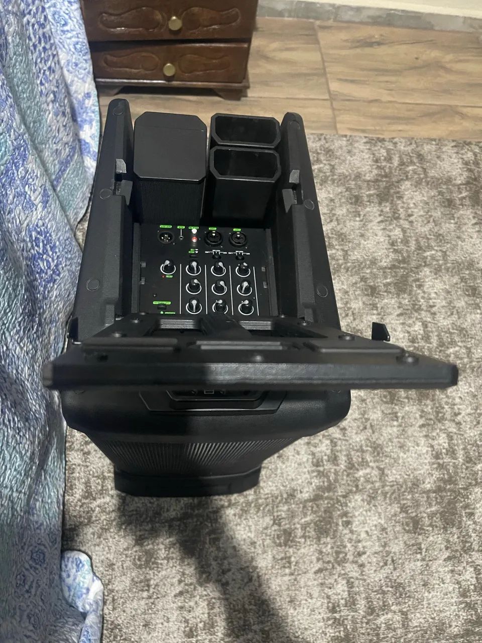 Caixa Az audio Neo pro 8 (tenho o par) - Instrumentos musicais