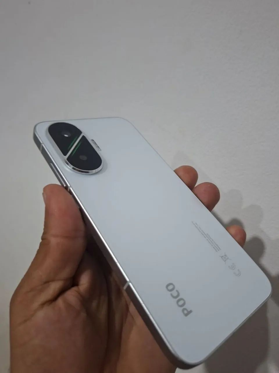 XIAOMI POCO F7 - Foto 4