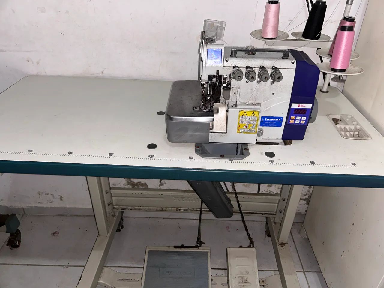 Máquina costura  - Foto 3