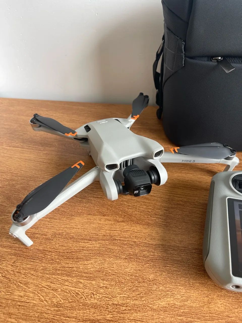DJI Mini 3 + DJI RC Tela + Bateria Original - Foto 2