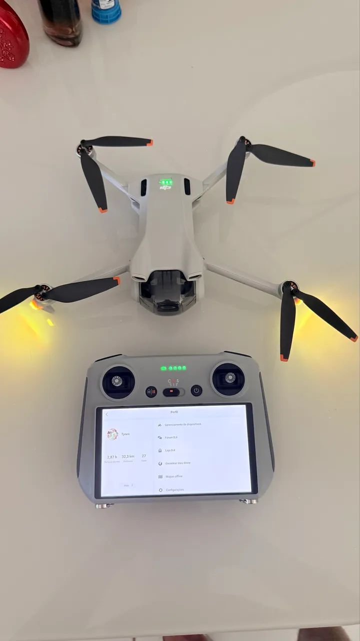 Kit completo de Drone DJI mini 3 apenas 2,87 horas de uso - Foto 5