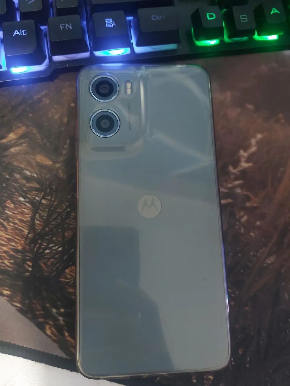 Moto E15 Leia o anúncio. - Foto 2