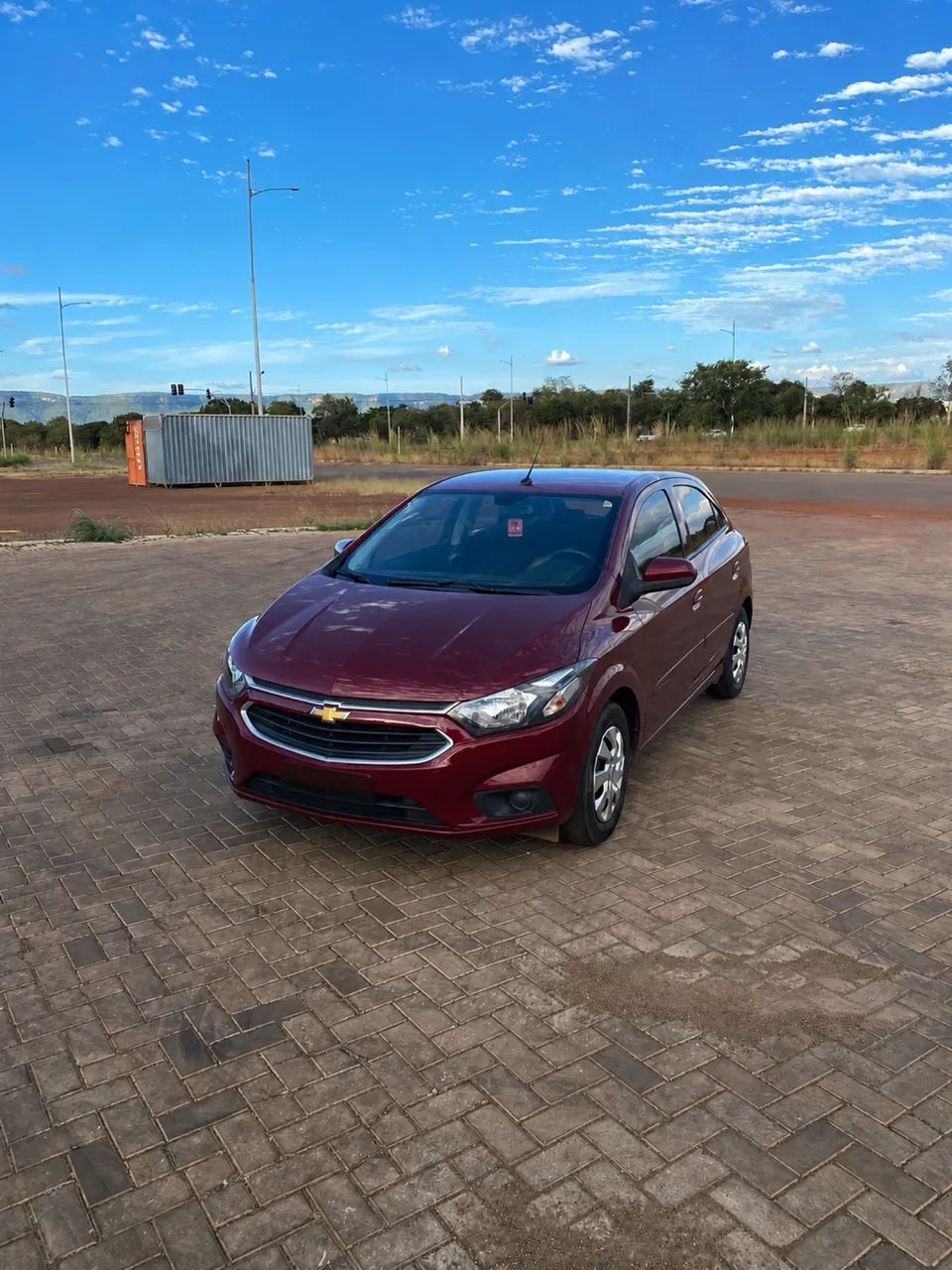 Chevrolet Onix Hatch LT 1.0 8V Flex Mec. 4P 2018 - Foto 2