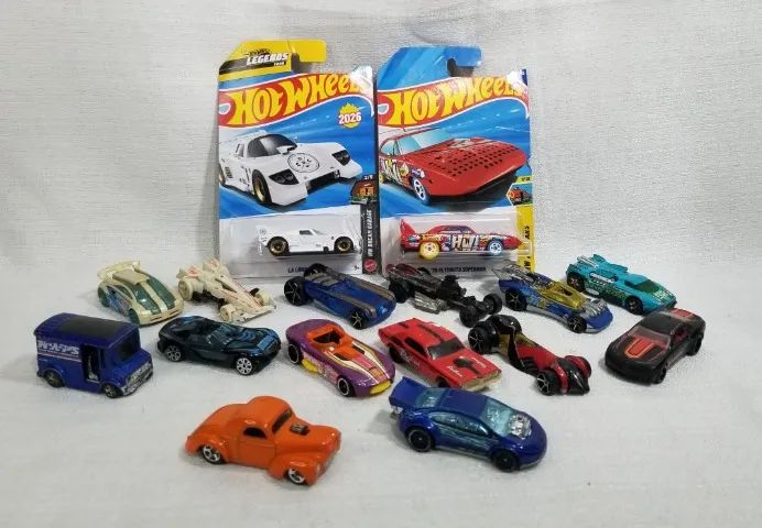 Miniaturas HotWheels, Matchbox e Diecast 1/64 (variação 1) - Foto 2