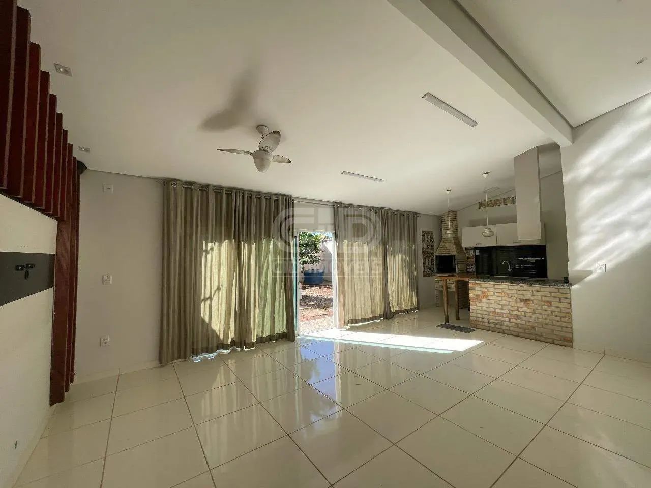 Casa com 3 Quartos no CPA lll