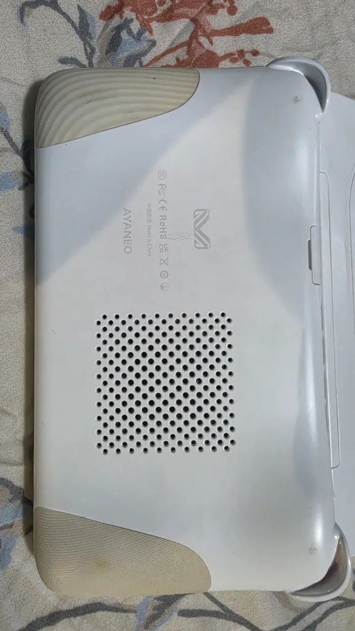 AYANEO Flip DS - DUAS TELAS | Ryzen 7 7840U | 32GB RAM | 1TB SSD | 120Hz|LEITOR DIGITAL - Foto 2