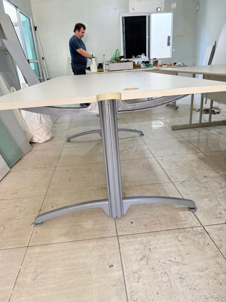 Mesa de reunião ou biro de escritório  - Foto 5
