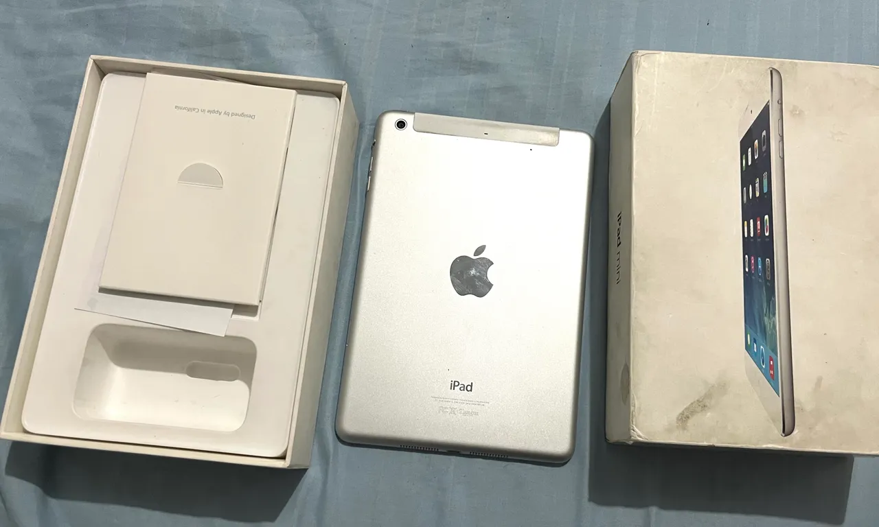 ipad mini 4 - 32GB - WiFi e Celular - cor Cinza - Restaurado