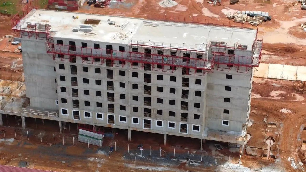 Construtora e empreiteira.de obras