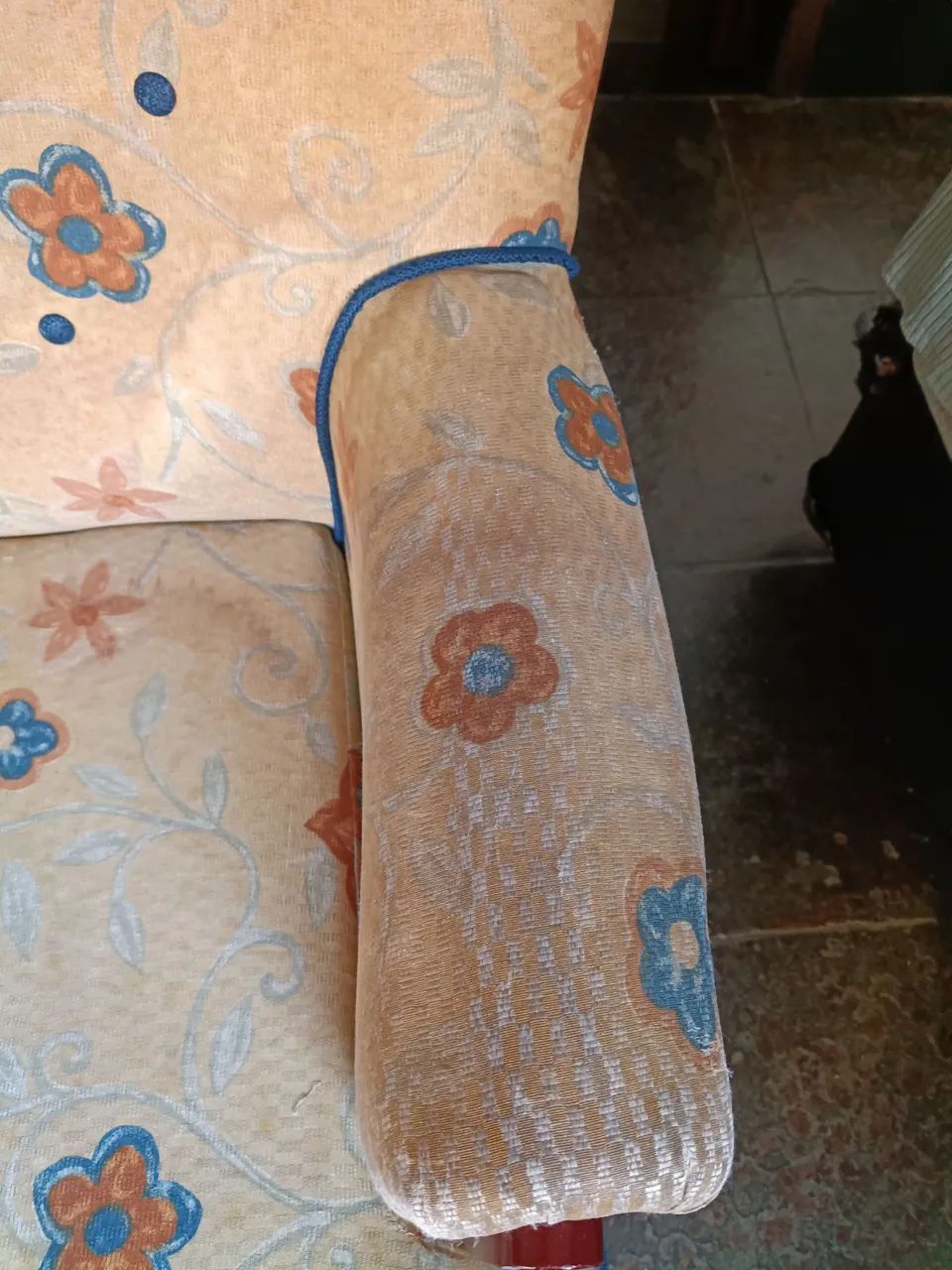 Poltrona para quarto ou sala (usada) - Foto 2