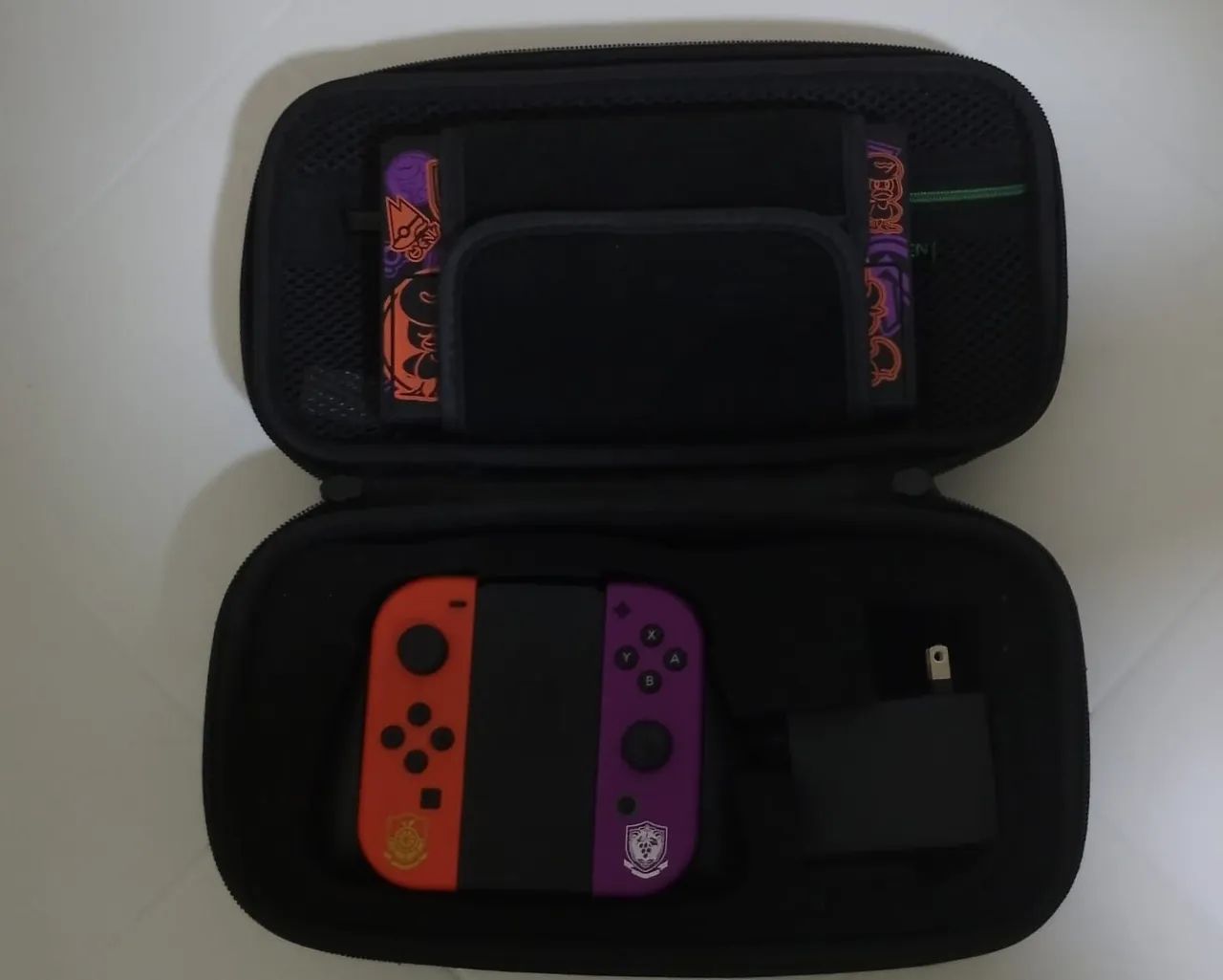 Nintendo Switch OLED pokémon + Controle Pro Original  - Foto 4