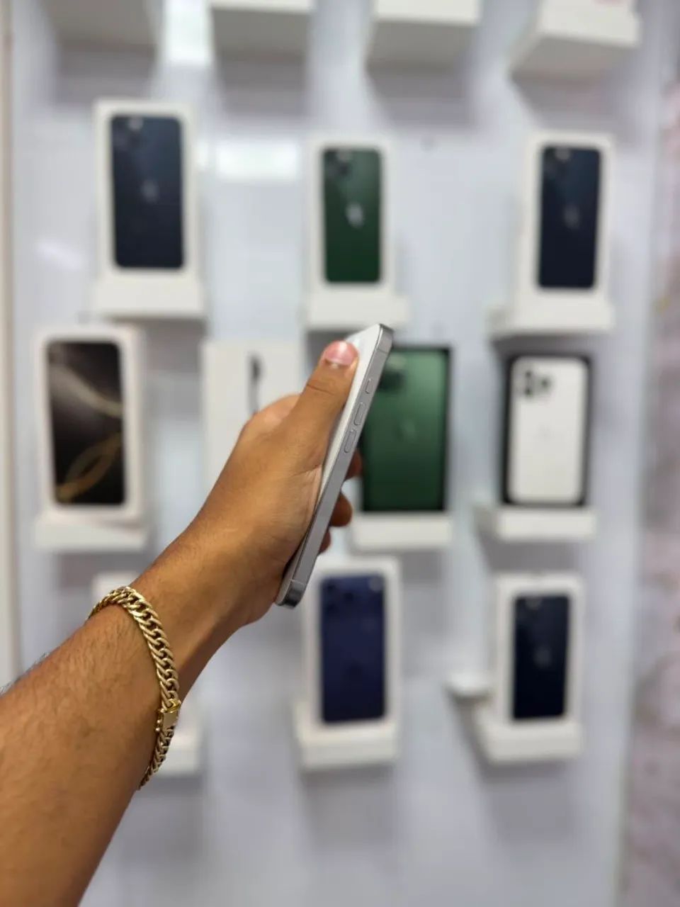 IPHONE 16 PRO 256 GB - 4699,00 - Foto 4
