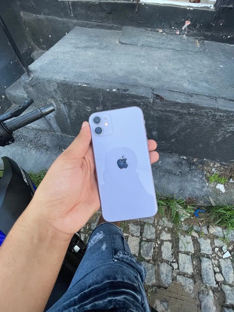 IPHONE 11 ROXO - Foto 4