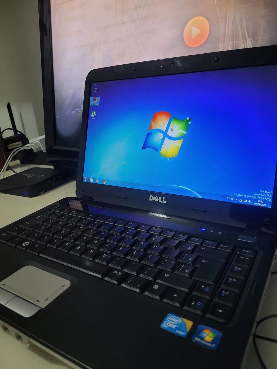 Notebook DELL- Impecável - 4GB RAM / 500GB HD