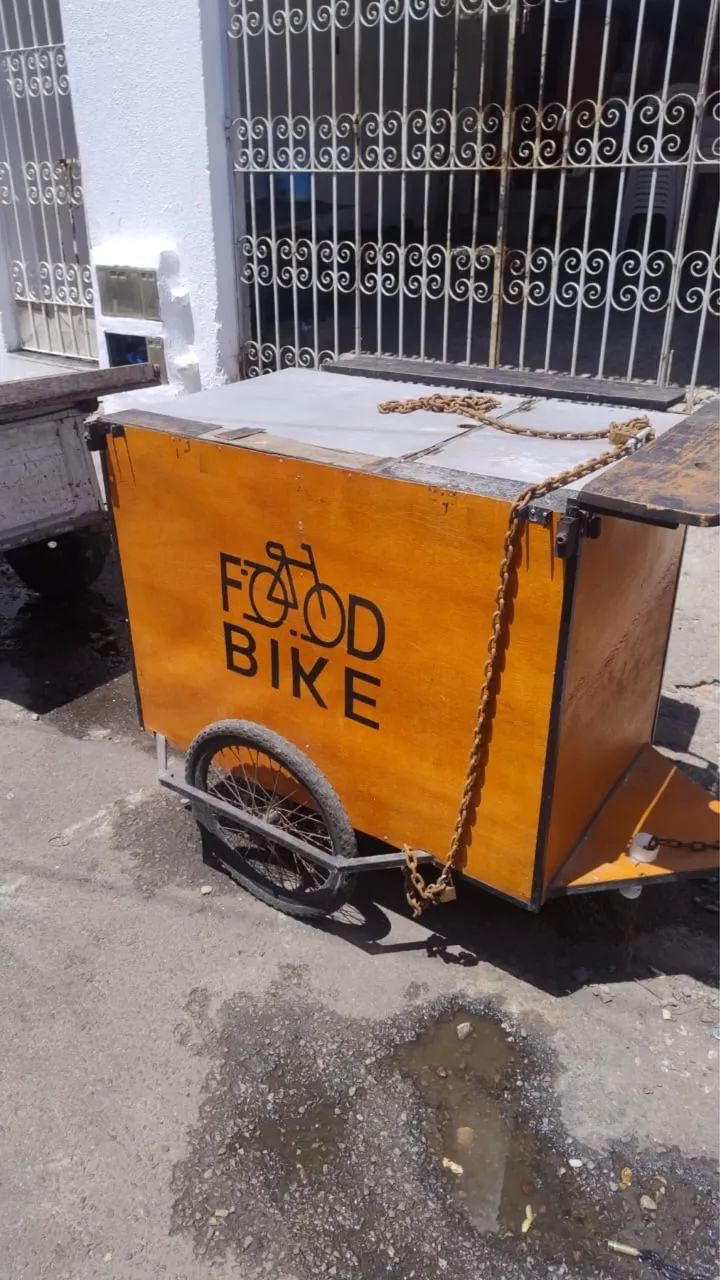 Carro/carrinho para vendas nas ruas