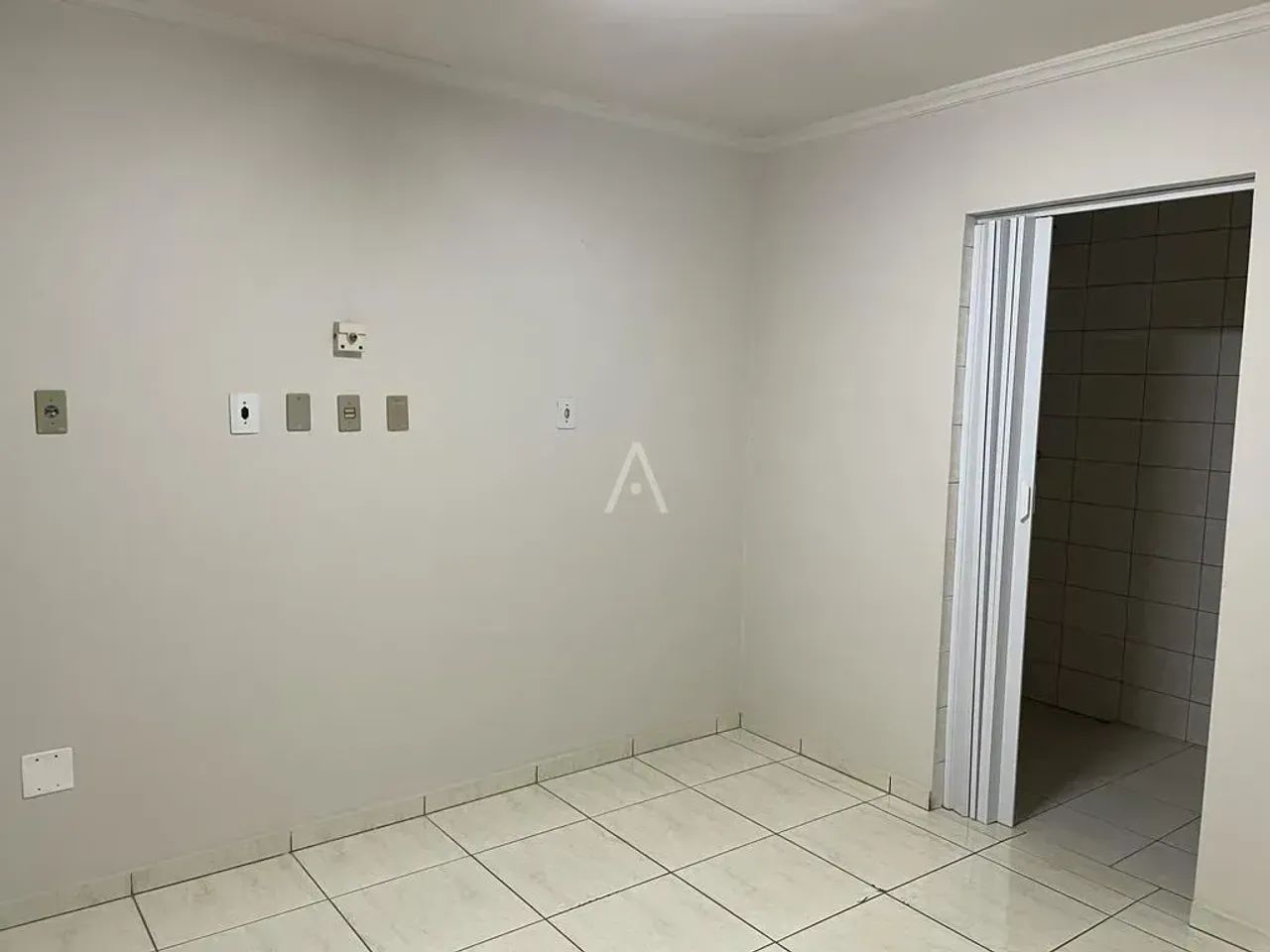 OPORTUNIDADE  IMÓVEL COMERCIAL PARA LOCAÇÃO NO CENTRO DE CASCAVEL - Foto 2