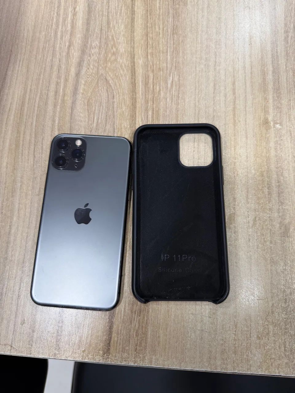 iPhone 11 Pro 512gb - Foto 2