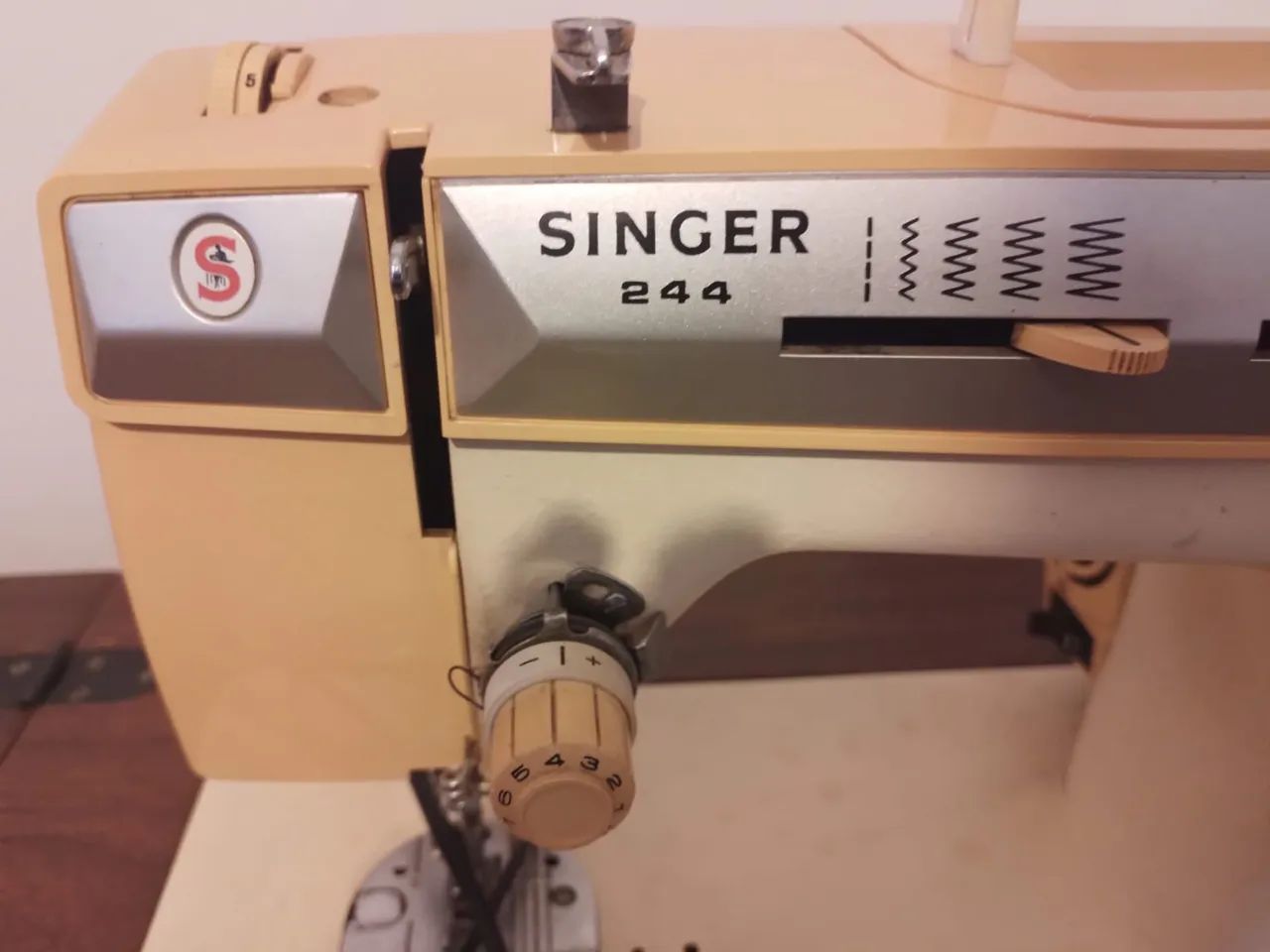 Singer 244 costura65568093661697124