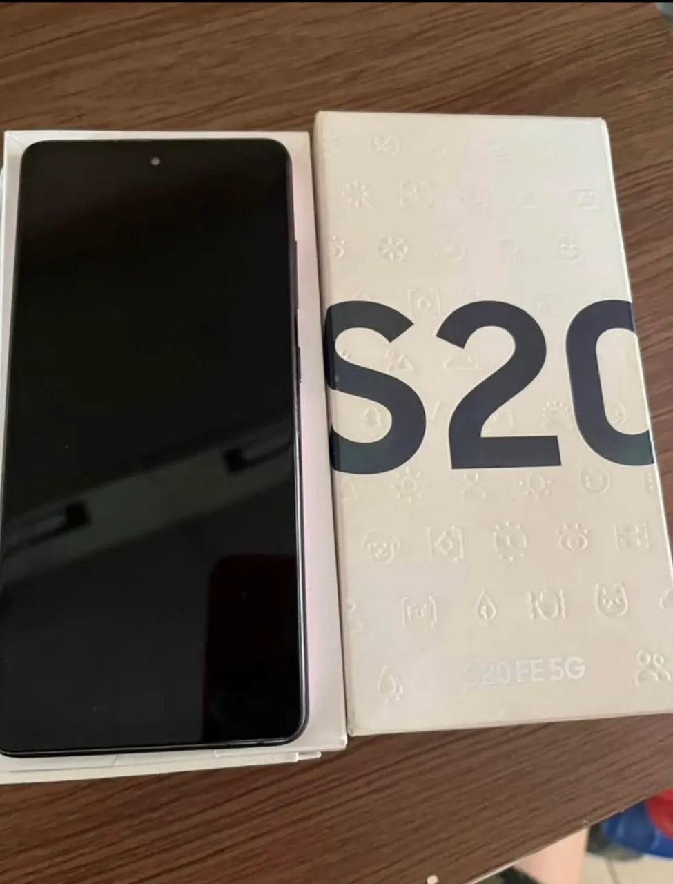 Celular Samsung S20fe COM NOTA FISCAL