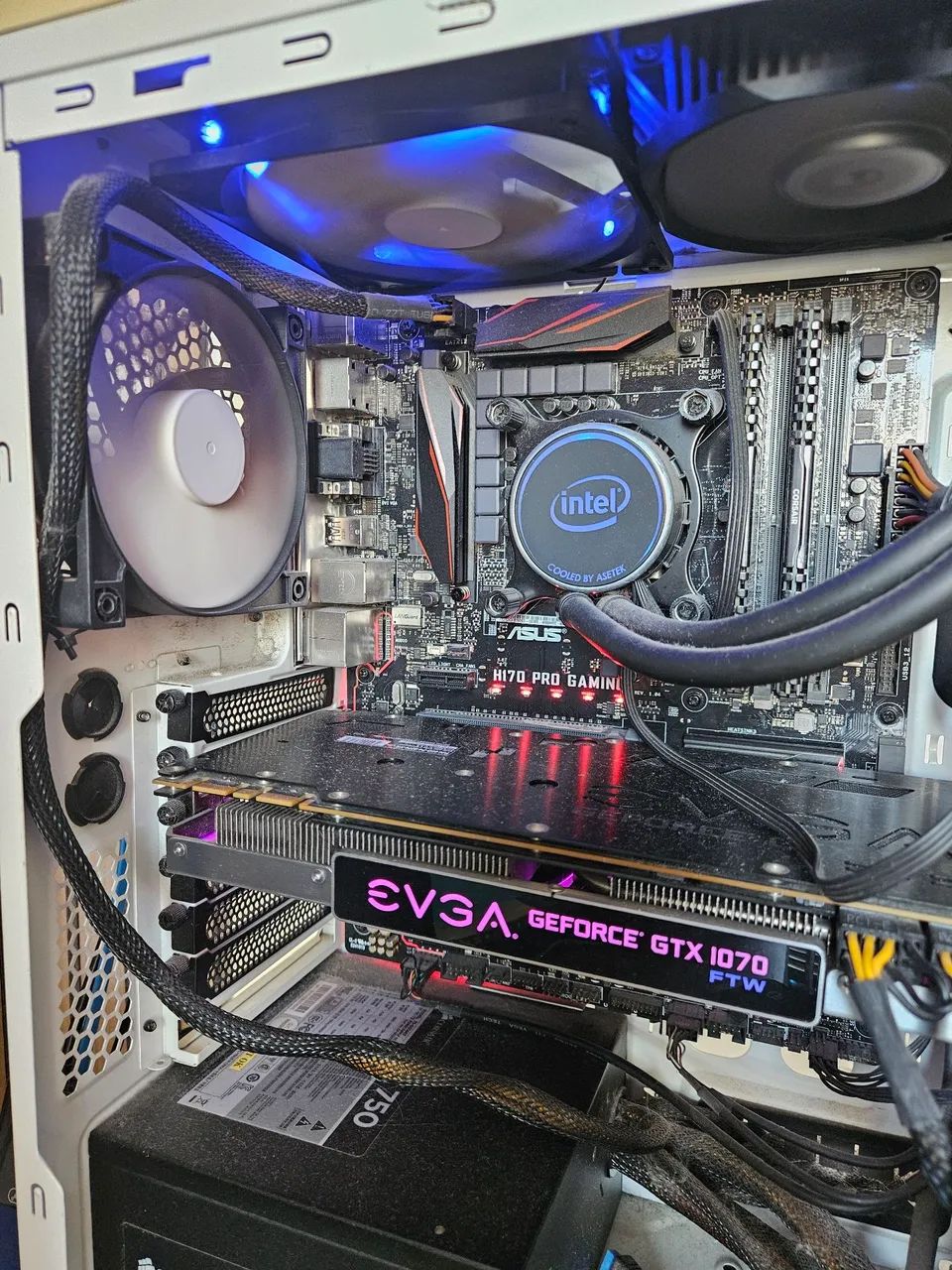 GTX 1070 8GB EVGA  - Foto 2