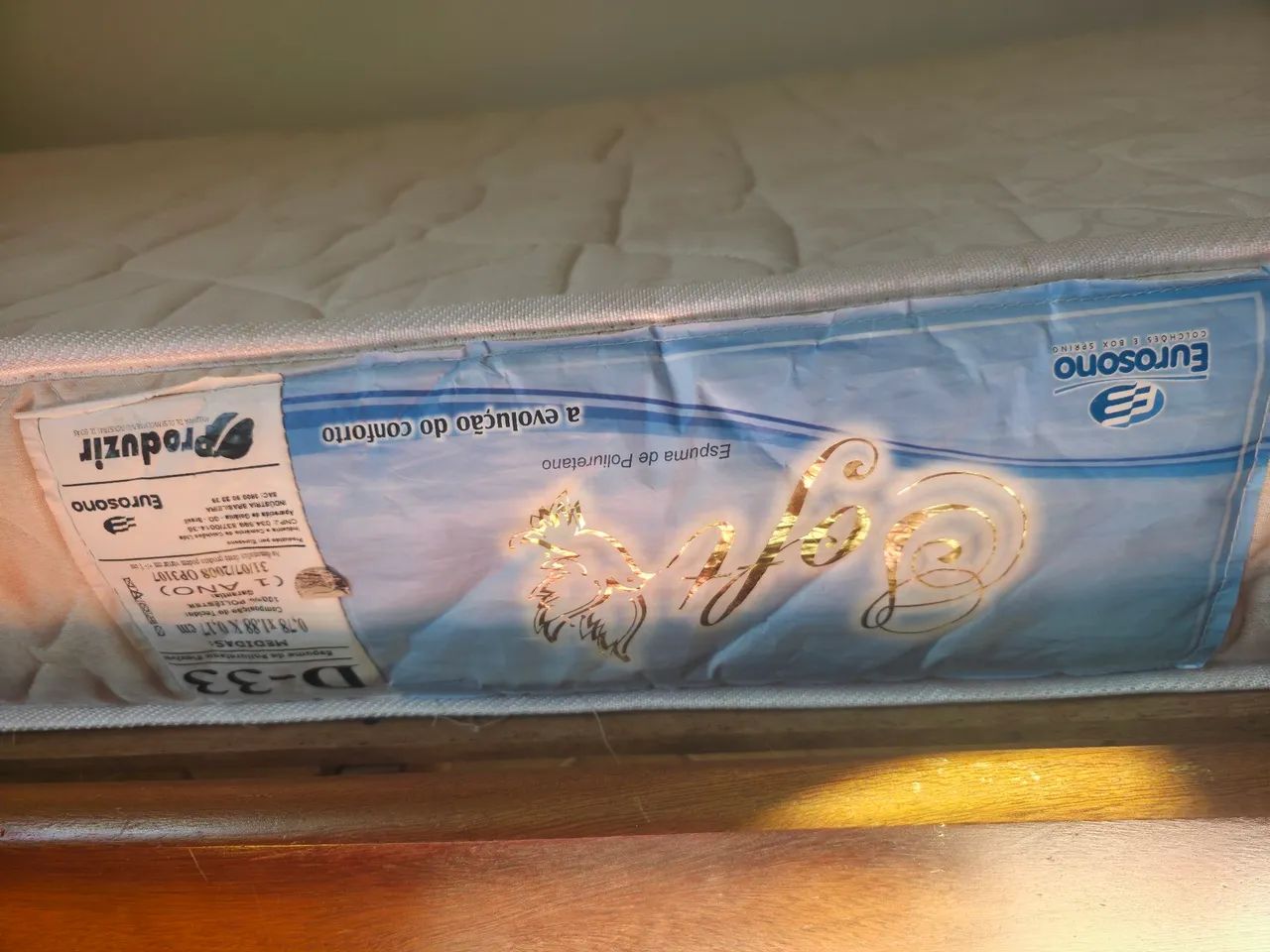 Cama de Solteiro com Colchão Madeira Maciça Resinada  - Foto 4