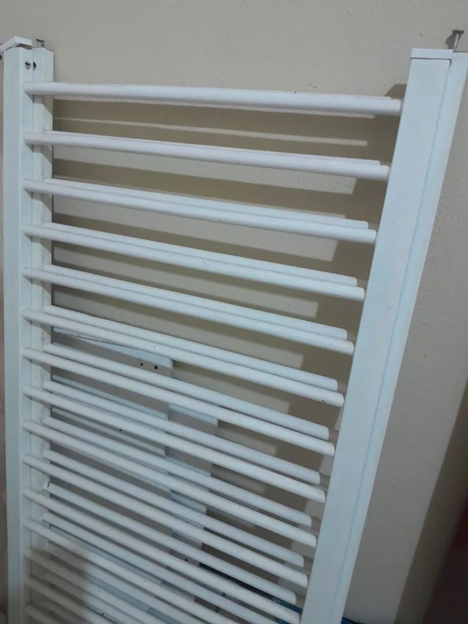 Donation of a complete crib65048994811395121