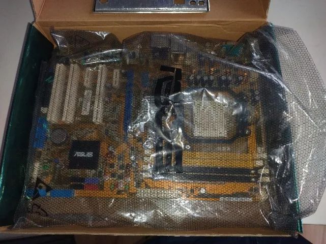 Placa mãe Asus  - Foto 3