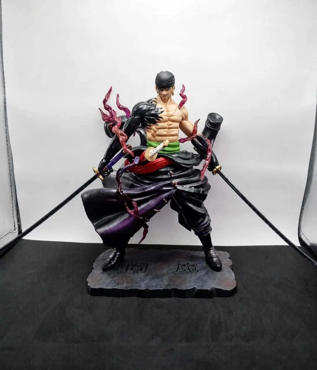 Roronoa Zoro 24cm - Figure One Piece - Foto 5