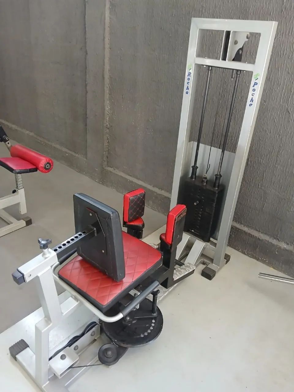 vendo cadeira abdutora/adutora conjugado