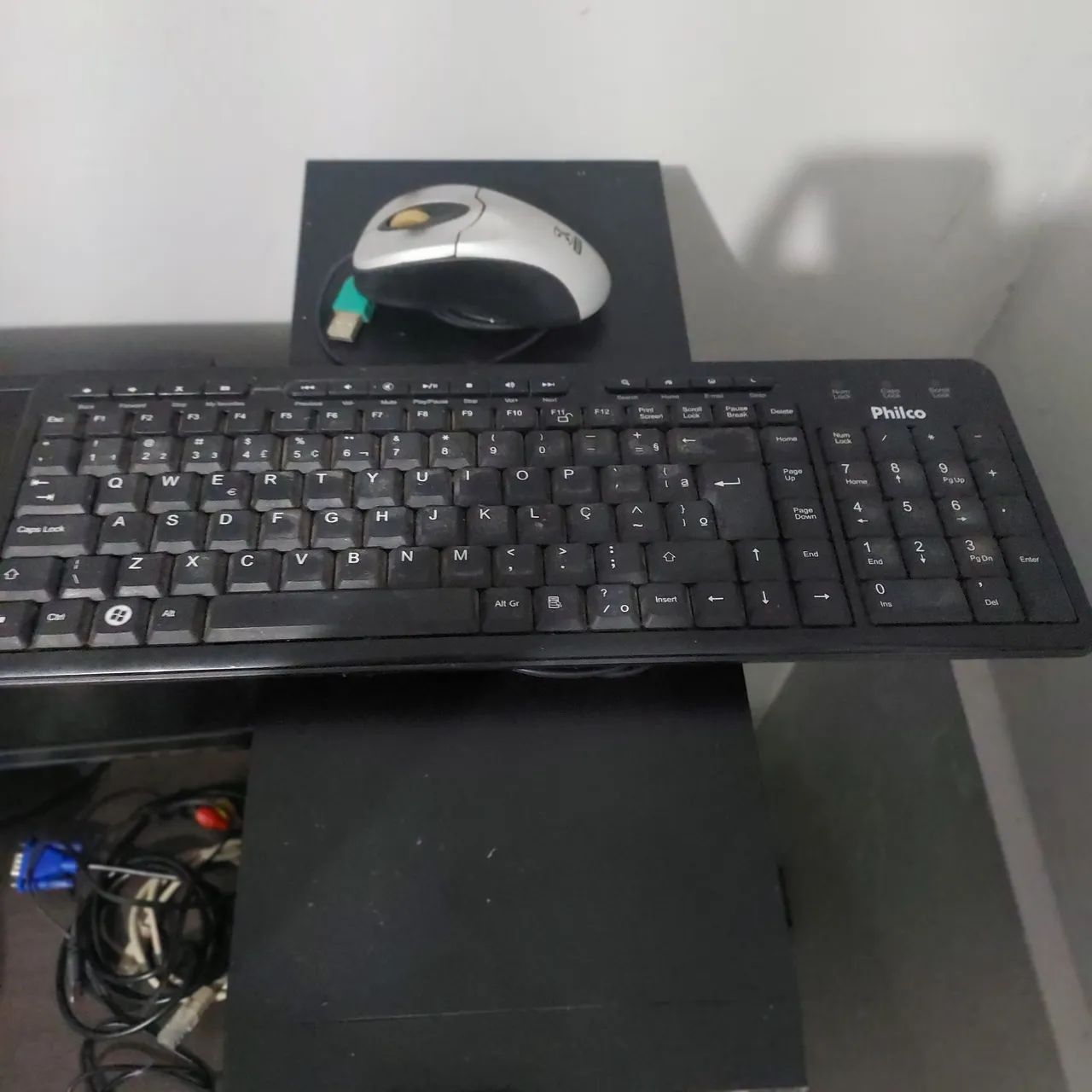 Computador - cadeira- impressoras  - Foto 4