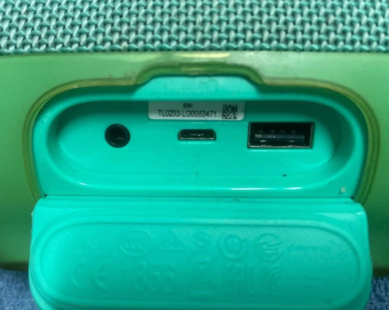 Caixa de Som JBL CHARGE 3 - Original  - Foto 4
