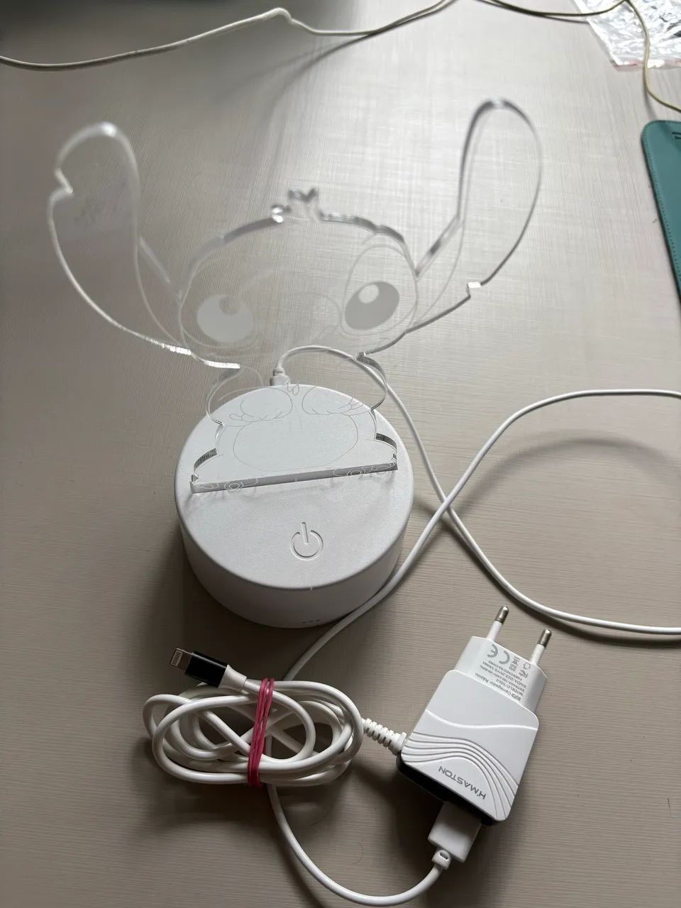 Abajur (luminária) led 3D Stitch com várias cores (segue brinde)! - Foto 3