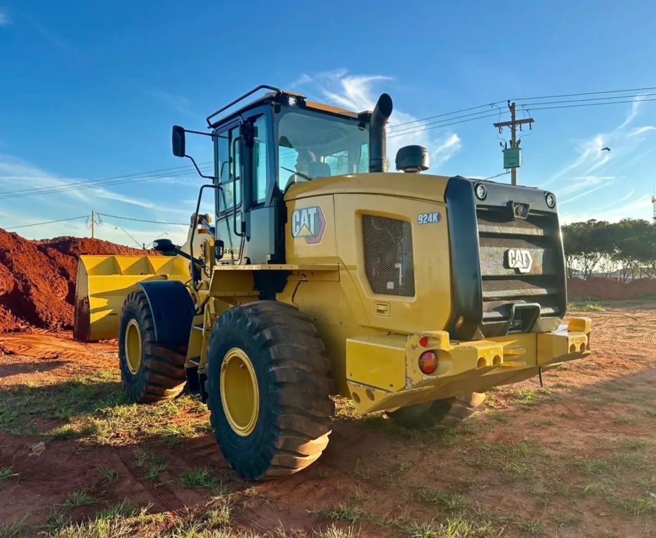 Pá Carregadeira Caterpillar 924K ano 2021, com 10.250 horas, ar condicionado, em SP - Foto 3