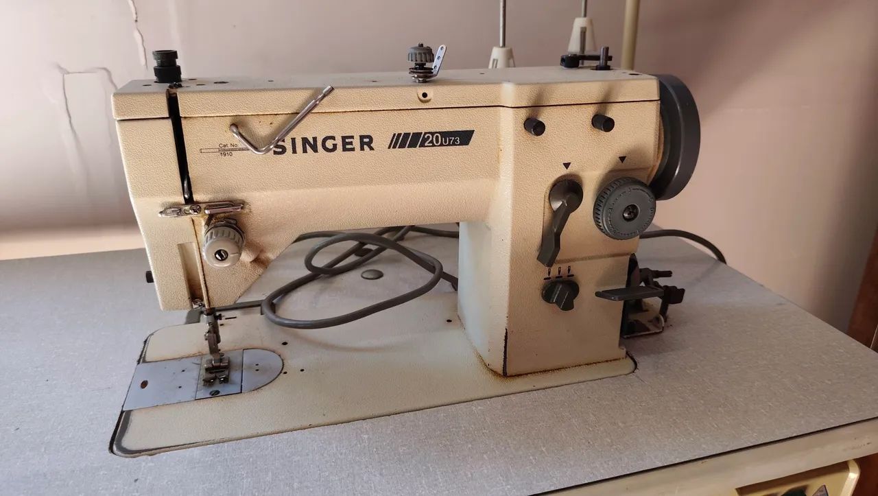 Singer 20U73 Original Industrial Reta e Zig-Zag com Motor Fox 400W