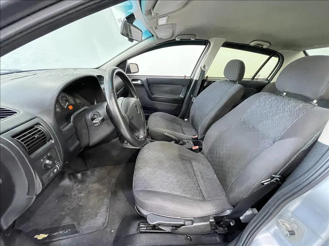 Chevrolet Astra Advantage 2.0 MPFI 8V FlexPower 5p, foto 4 de 19