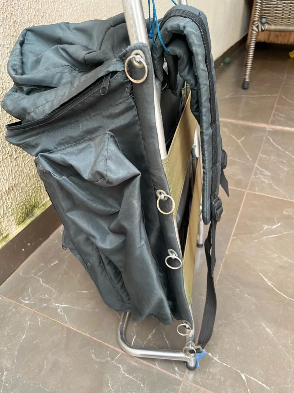 Mala para camping - excelente estado  - Foto 4