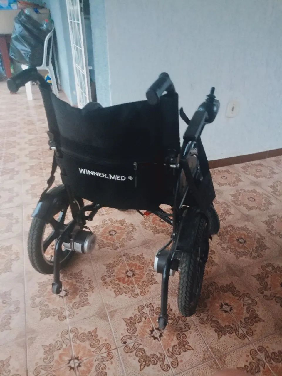 Cadeira de Rodas Motorizada  - Foto 5