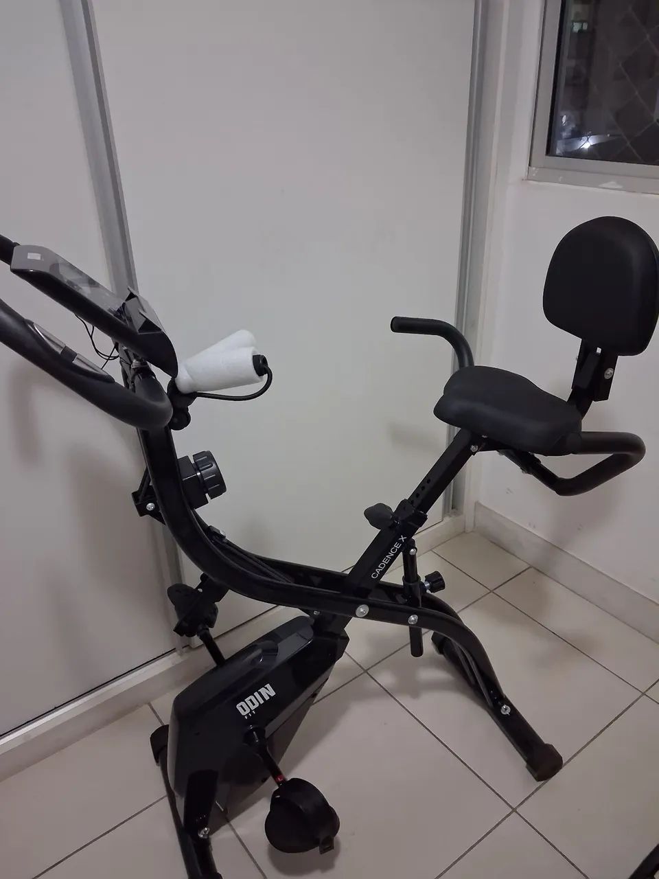 Bicicleta ergométrica dobrável