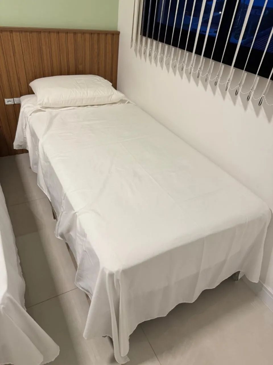 Cama Box Solteiro Cristalflex com Molas Ensacadas Sem Uso - Foto 2