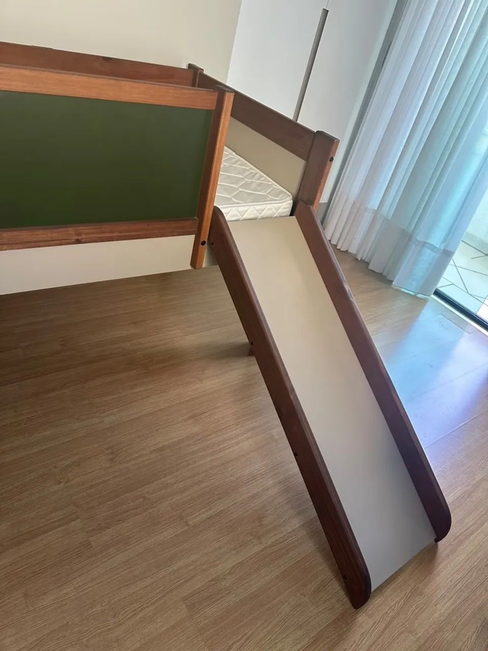 CAMA DE SOLTEIRO COM ESCORREGADOR E ESCALADA - Foto 4