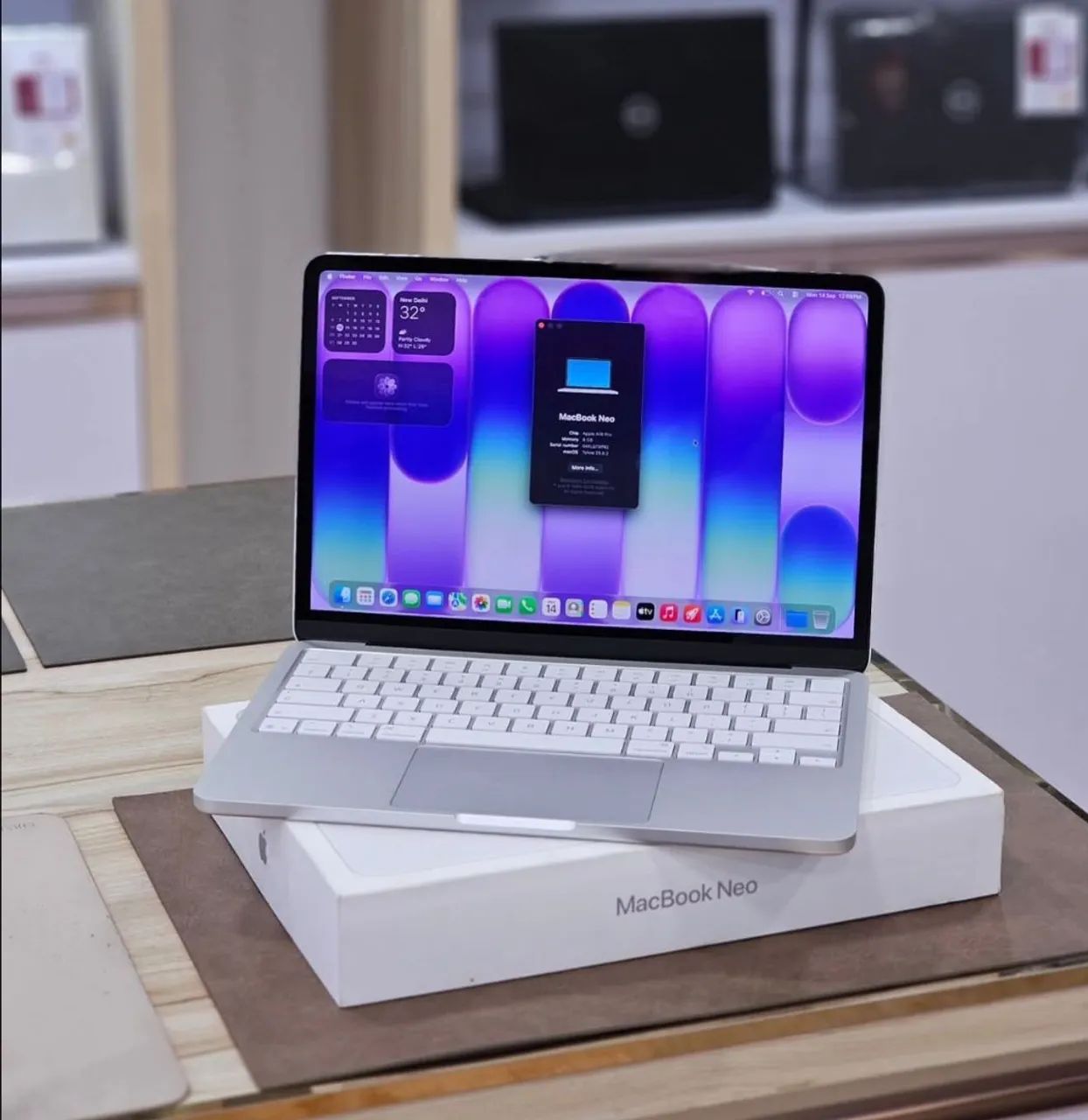 MacBook Neo Prata 256GB SSD 8GB ram / Nota fiscal + 1 ano de