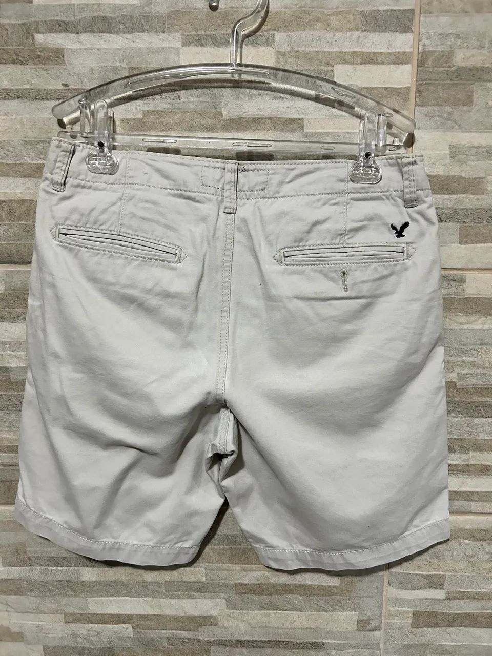 Bermuda casual bege American Eagle 33 - Foto 4