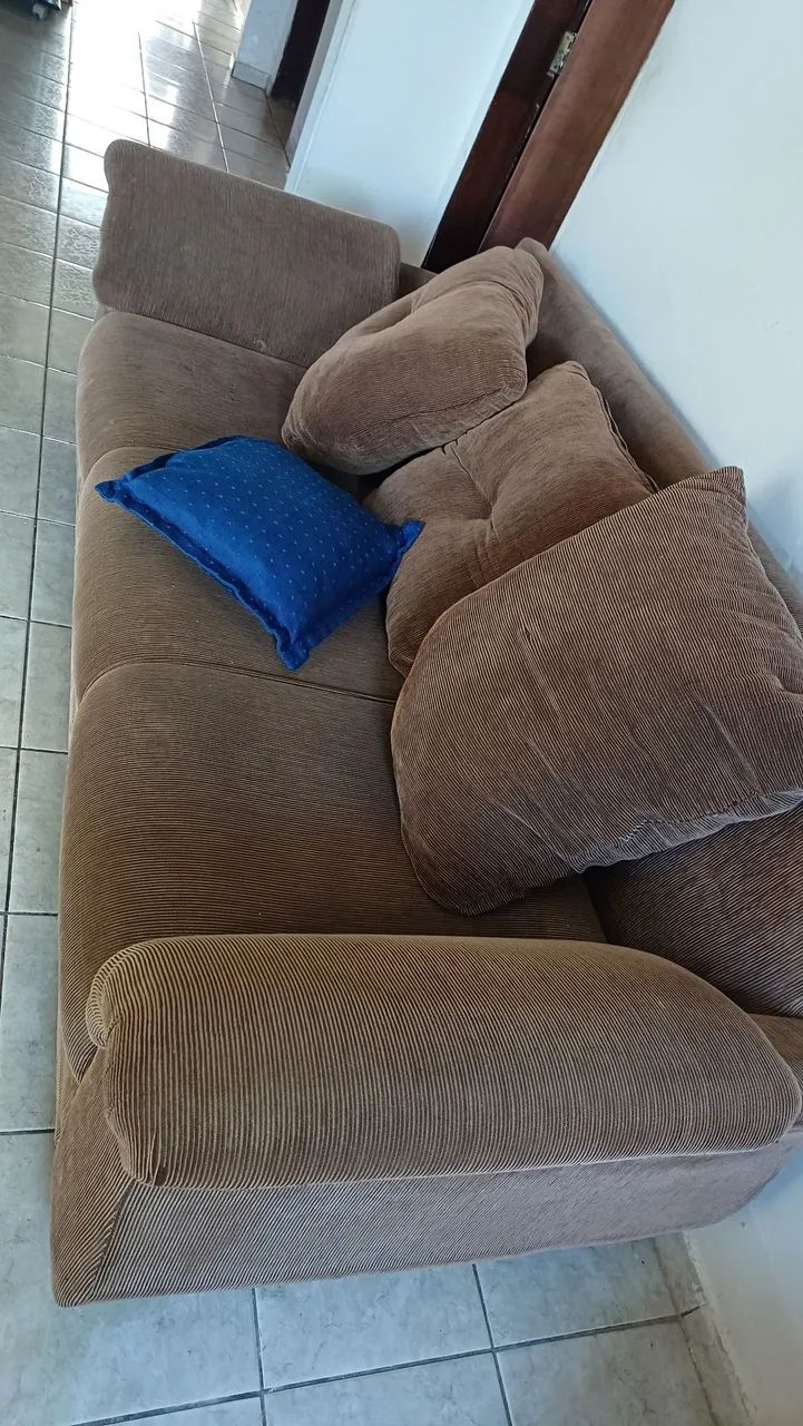 Sofá 3 e 2 lugares