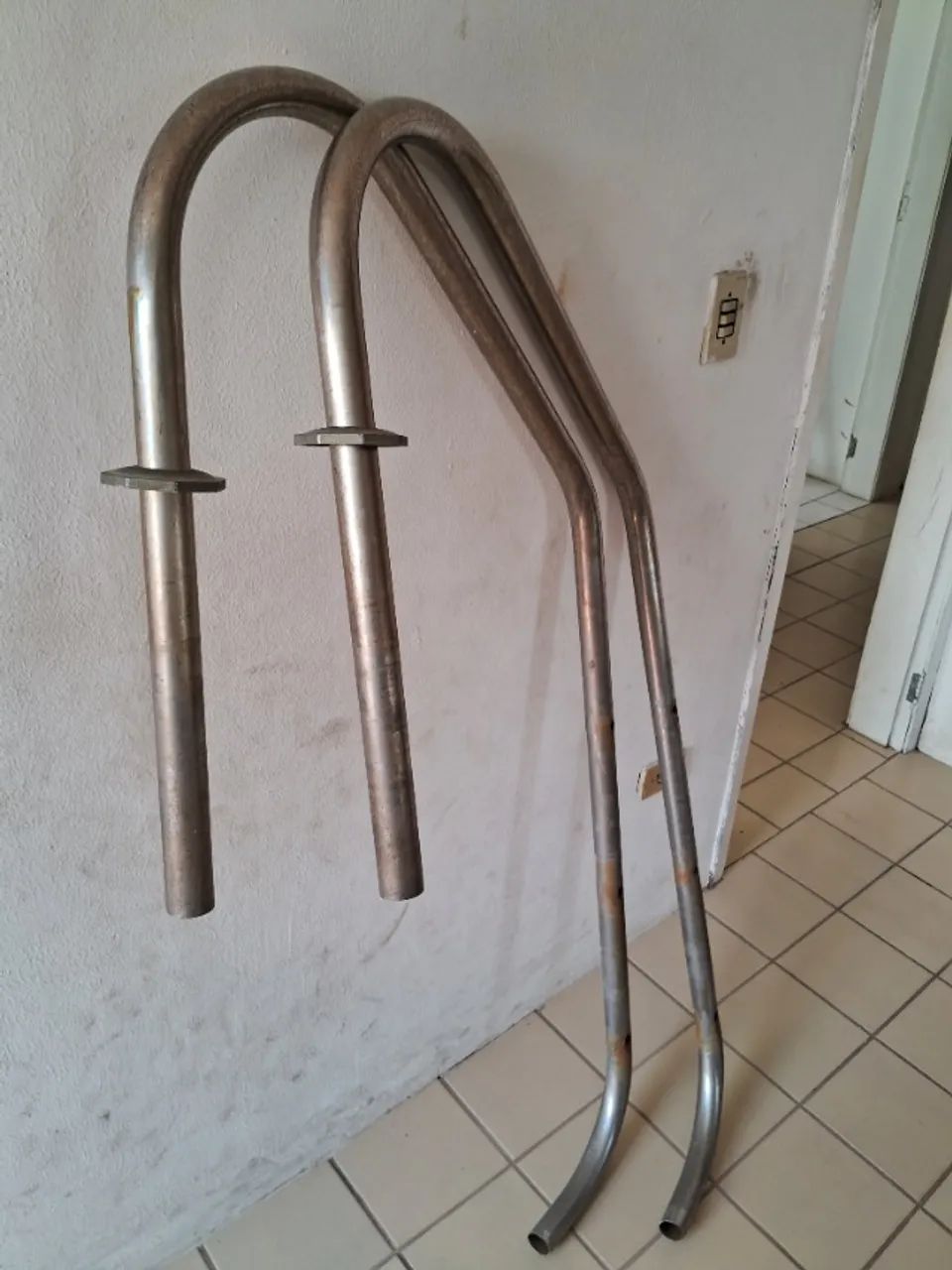 Escada para piscina - Foto 4