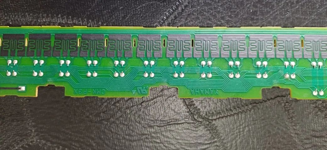 Régua  Teclas Yamaha PSR S710 - Foto 3