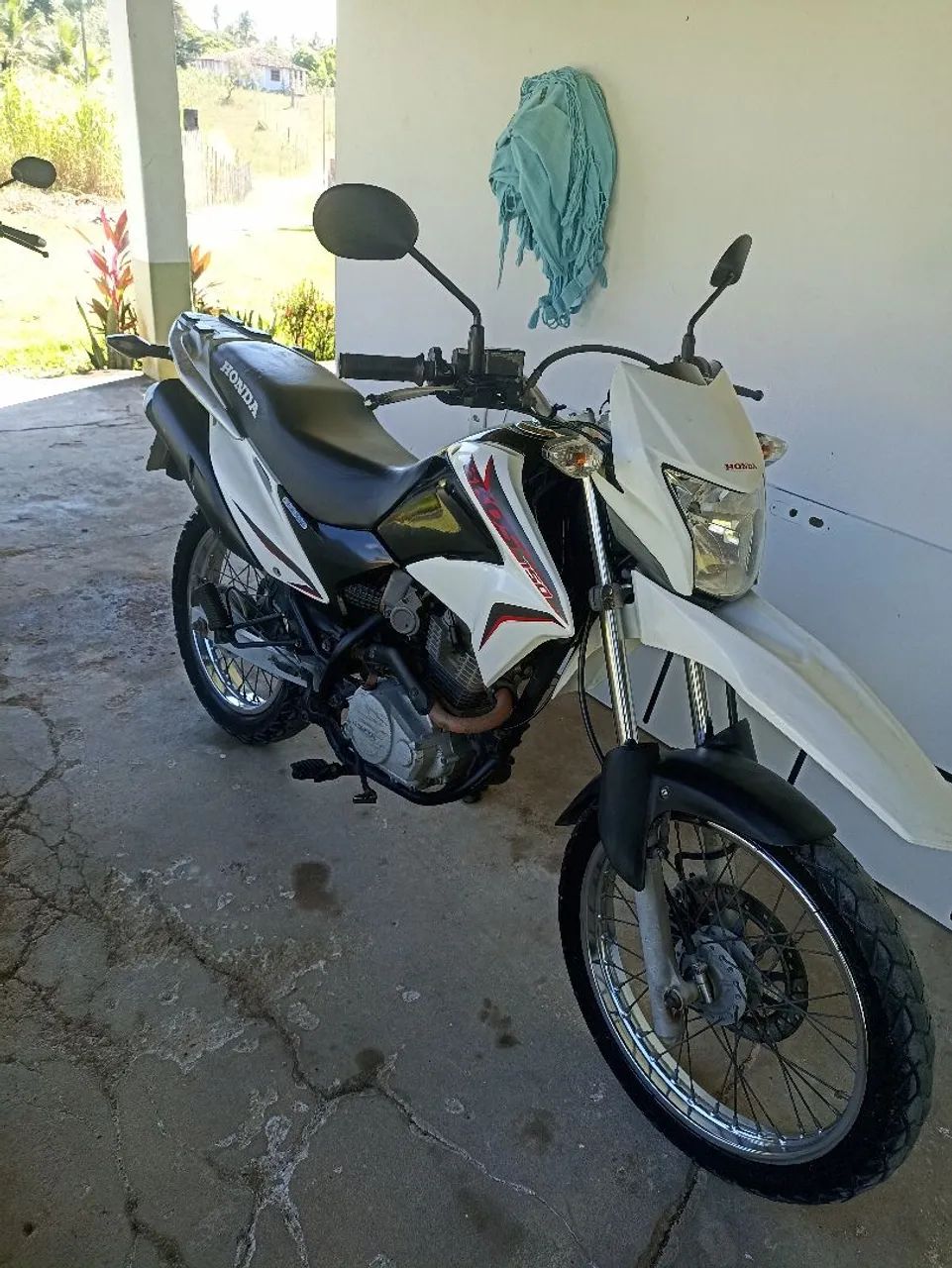 Bros 150 completa 