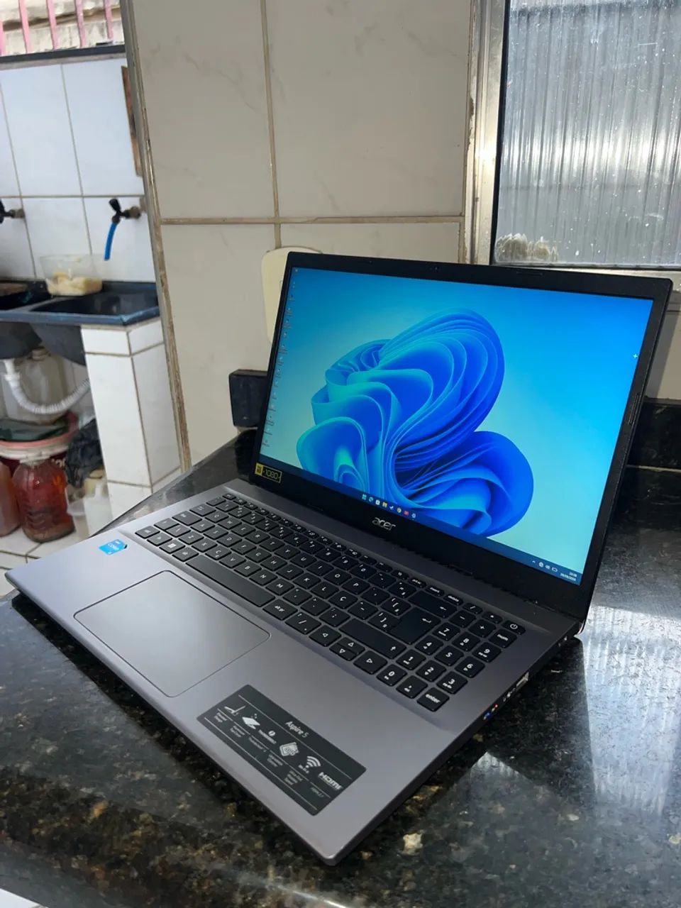 VENDO SEMINOVO NOTEBOOK ACER I5 8 GB RAM - Foto 2