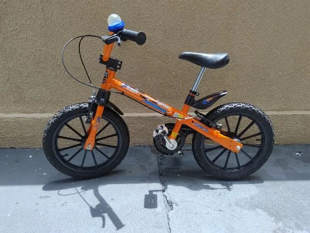 Bicicleta Xtreme aro 16 com rodinha - Foto 2