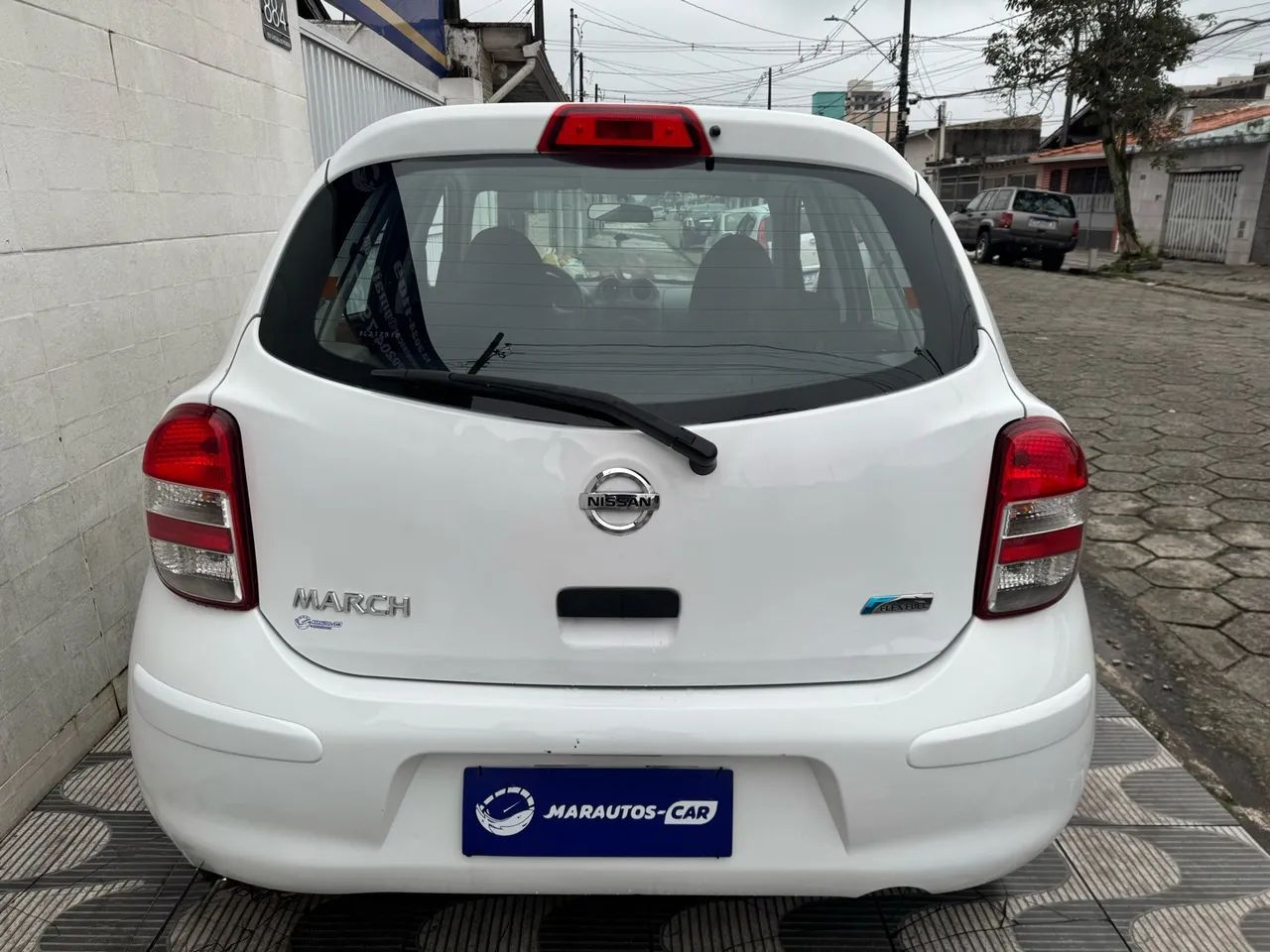 Nissan March S 1.0 16V Flex Fuel 5p, foto 6 de 16