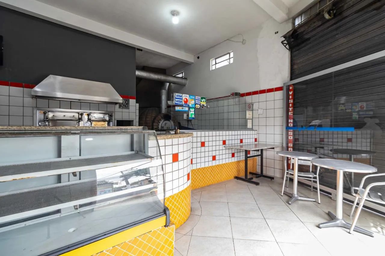 Prédio comercial na Rua Kumaki Aoki, 532  279 m² - Foto 4